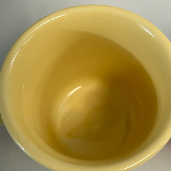 Fiesta USA 2 mugs Fiestaware marked on bottom - pink and soft yellow - Picture 7 of 15